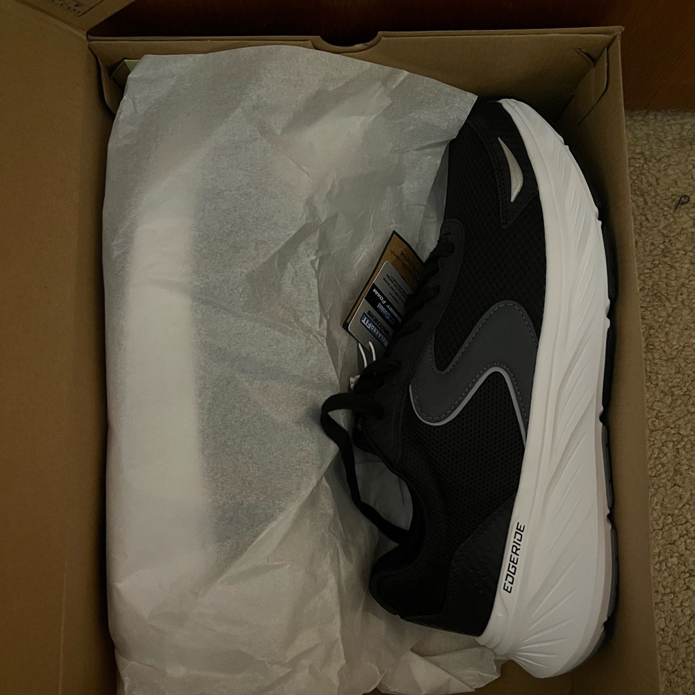 Men’s Skechers